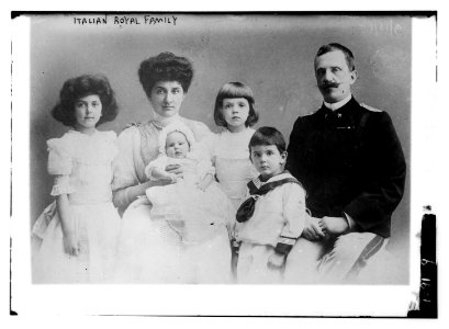 Italian Royal Family LCCN2014686729