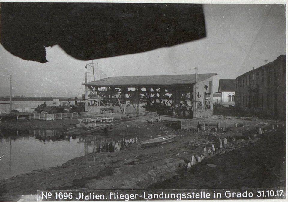 Italien. Flieger-Landungsstelle in Grado 31.10.17. (BildID 15608299)