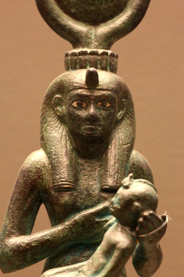 Isis breastfeading Horus Harpocrates-MAHG 19453-IMG 0977