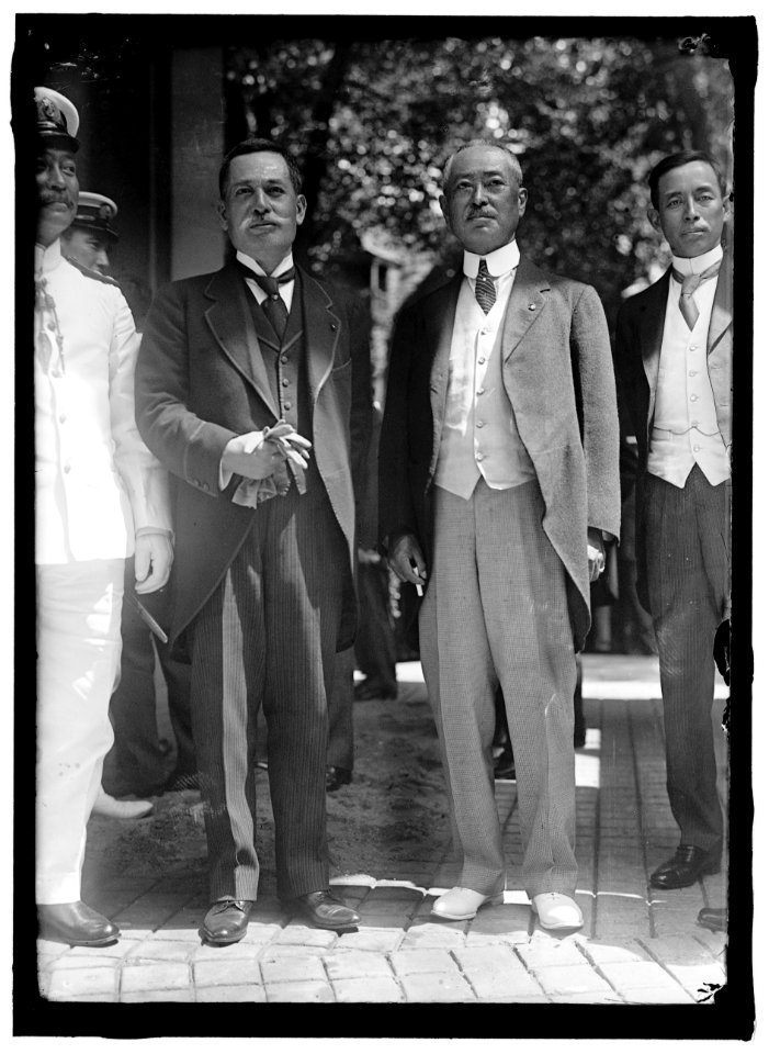 ISHII, KIKUJIRO. VISCOUNT HEAD OF JAPANESE MISION TO U.S. LCCN2016868272