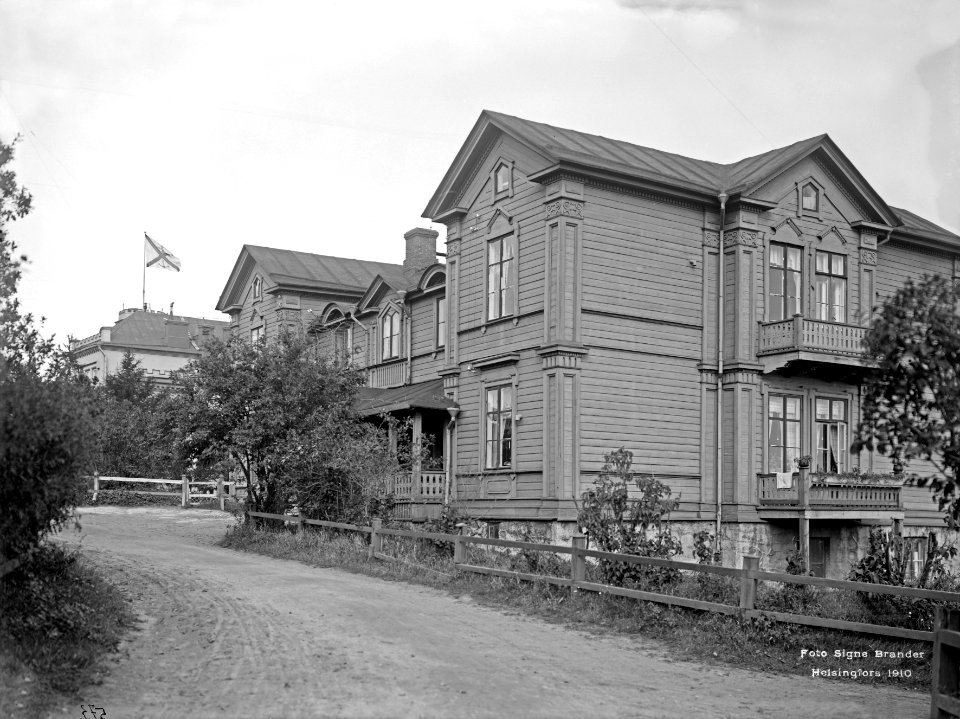 Itäinen Kaivopuisto 22 Nykyinen Kalliolinnantie 14 - N573 (hkm.HKMS000005-000000x2)
