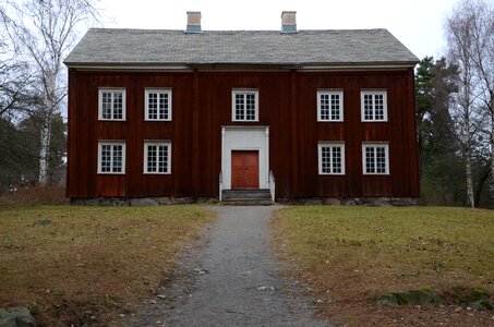 Exterior stockholm red