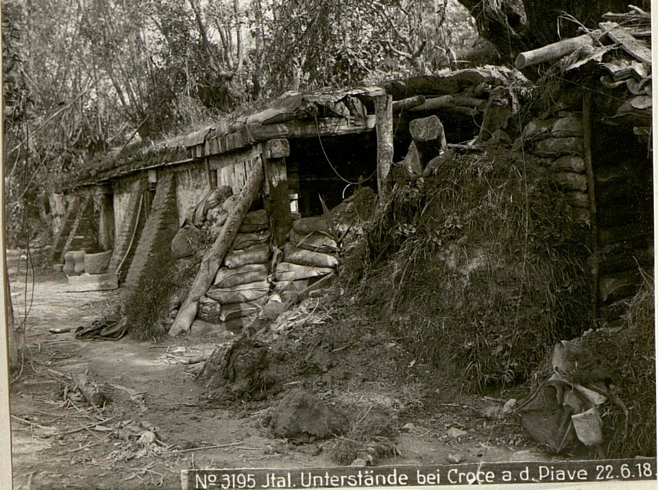 Ital.Unterstände bei Croce a.d.Piave 22.6.18. (BildID 15620067)