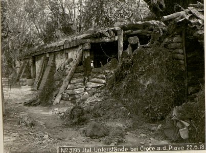 Ital.Unterstände bei Croce a.d.Piave 22.6.18. (BildID 15620067)
