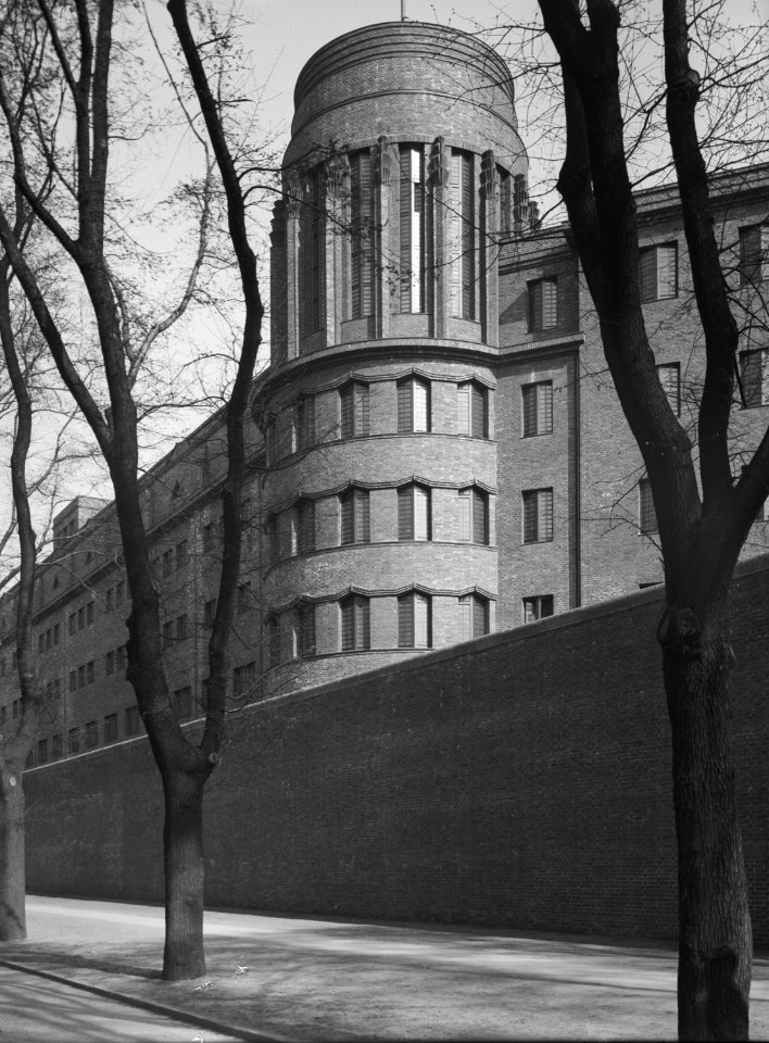 HANSif824 Untersuchungsgefängnis