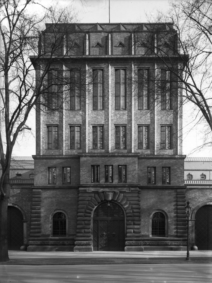 HANSif828 Untersuchungsgefängnis