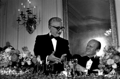 Italian President Giovanni Leone makes remarks at a State Dinner held in his honor
