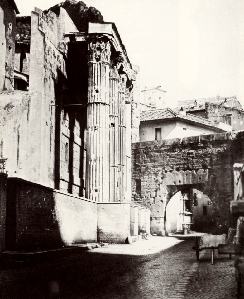 Italienischer Photograph um 1865 - Der Arco dei Pantani und der Mars Ultor-Tempel (Zeno Fotografie)