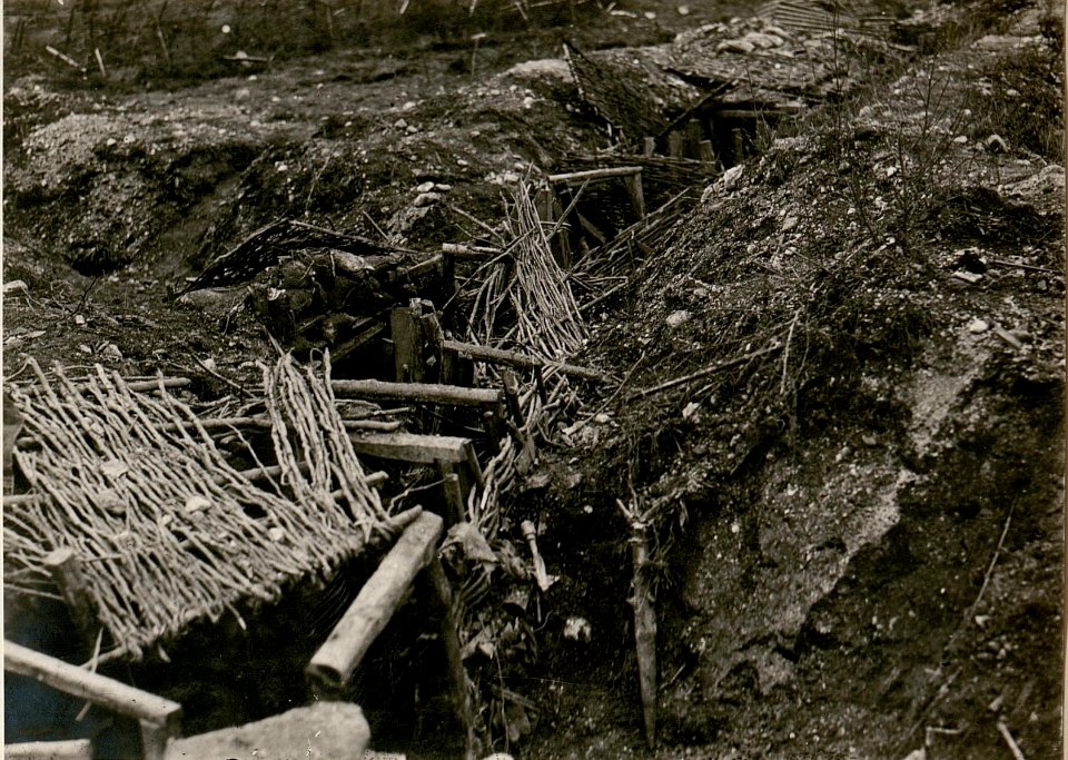 Itl.Gräben an der Durchbruchstelle bei Flitsch. (BildID 15506940)