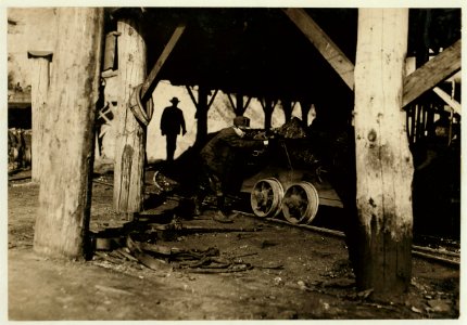 Hard work and dangerous for such a young boy. James O'Dell, a greaser and coupler on the tipple of the Cross Mountain Mine, Knoxville Iron Co. in the vicinity of Coal Creek, Tenn. James has LOC nclc.05466
