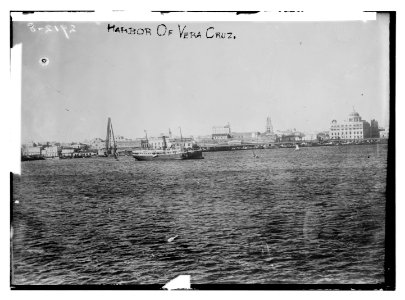Harbor of Vera Cruz LCCN2014694843