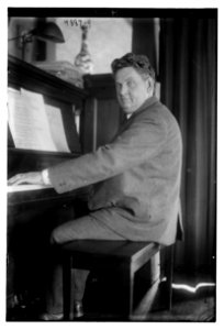 Harlan LCCN2014708742