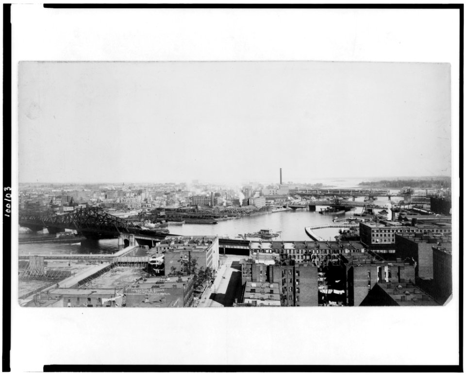 Harlem River & bridges LCCN90710121