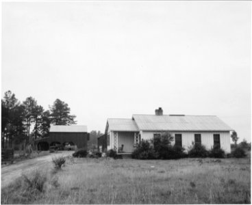 Harmony Community, Putnam County, Georgia.... One of several new buildings set up by FSA in their B . . . - NARA - 521266