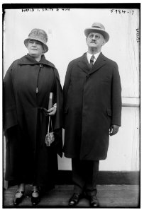 Harold I. Smith and wife LCCN2014716004