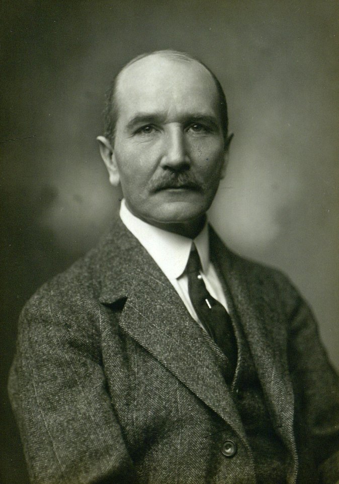 Harald Scavenius by Peter Elfelt