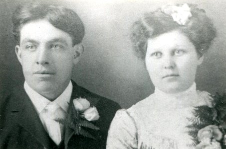 Harry & Minnie Miller c 1903 photo