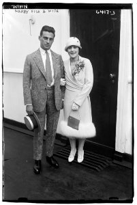 Harry Fish & wife LCCN2014718659