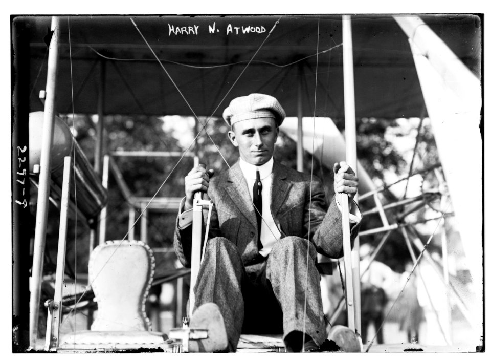 Harry N. Atwood LCCN2014689769