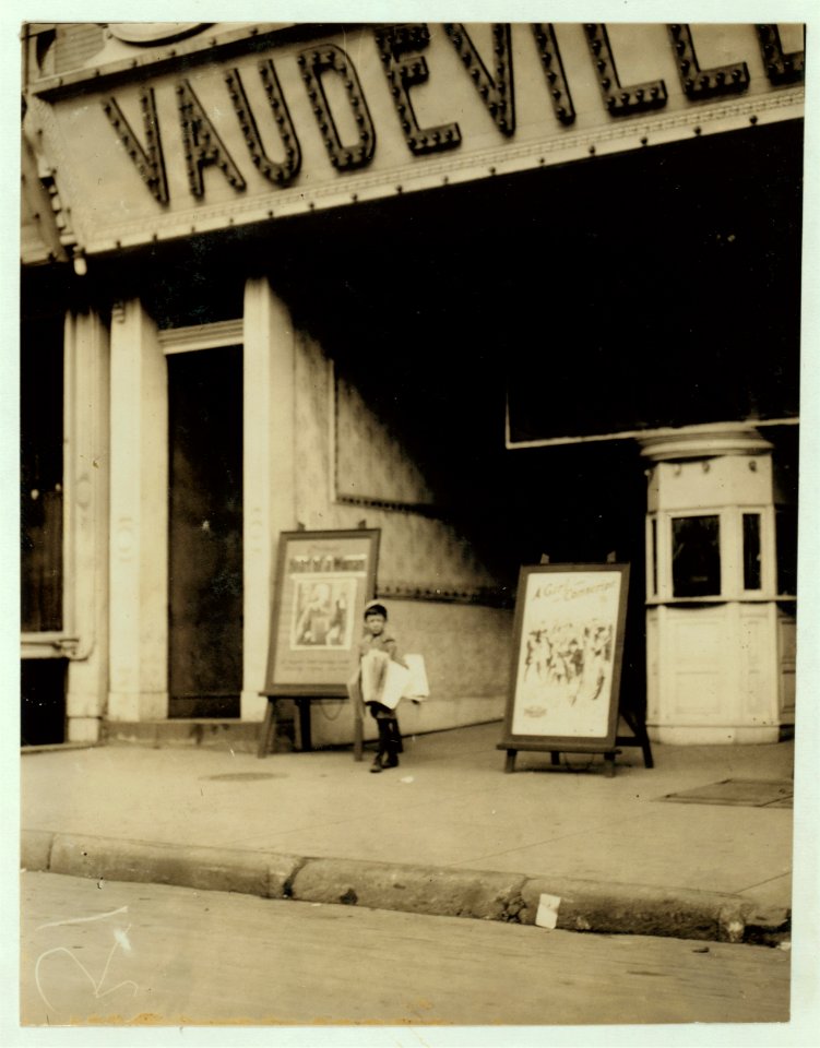 Harry Silverstein, Newsboy, 703 W. 6th St., 7 years old. Sells papers, (selling 3 months average earnings 25 cents per week). Father working Morocco Mills, earns $18 weekly. Boy's earnings LOC nclc.03610