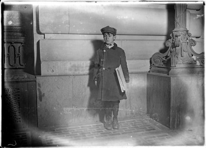 Harry Weber, a Hartford Newsboy. Is 13 years old and only 48 inches high. Been in America 1 1-2 years. Photo at 7... - NARA - 523170