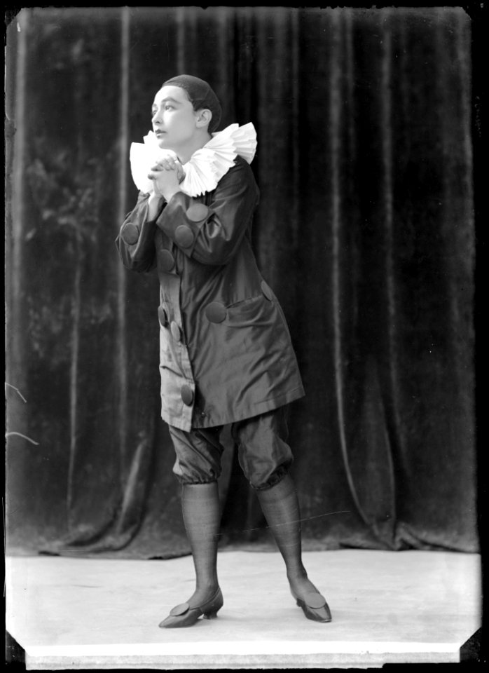 Harriet Bosse in Lögnens ansikten at Svenska teatern 1912 - SMV - NB098