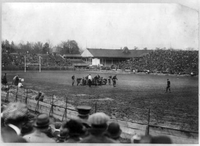 Harvard and Princeton football game LCCN2002706060
