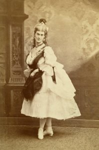 Harvard Theatre Collection - Francis Leon TCS 1.640 - cropped