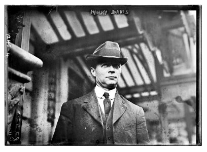 Harry Davis LCCN2014686450