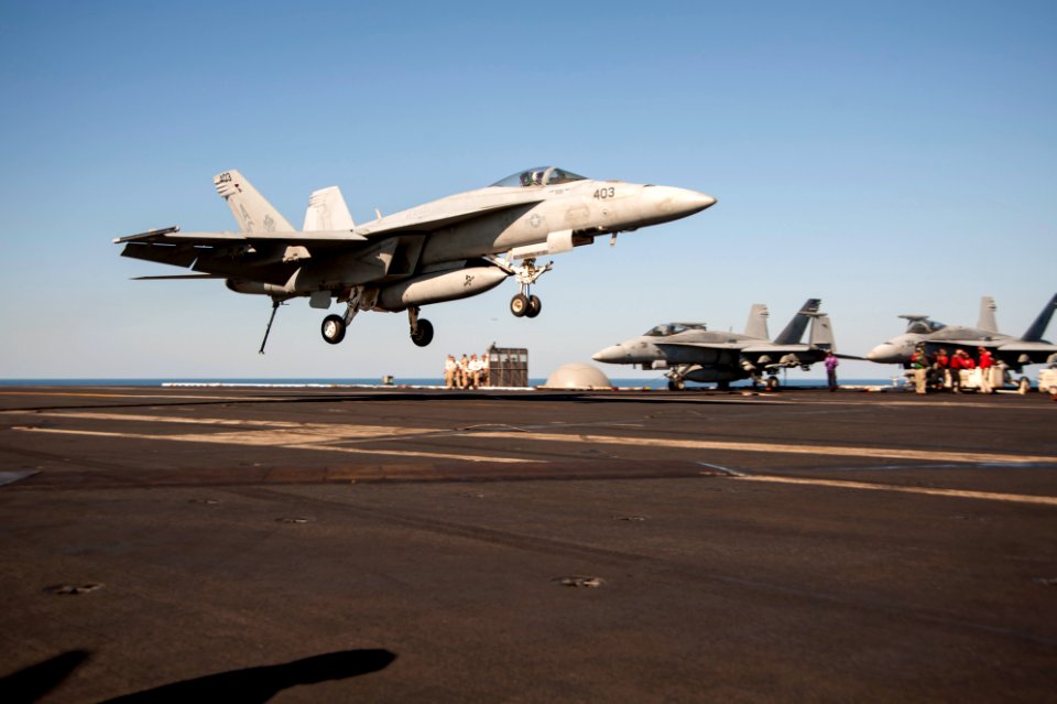 HARRY S. TRUMAN (CVN 75) 131109-N-LH273-213 (10772524215)