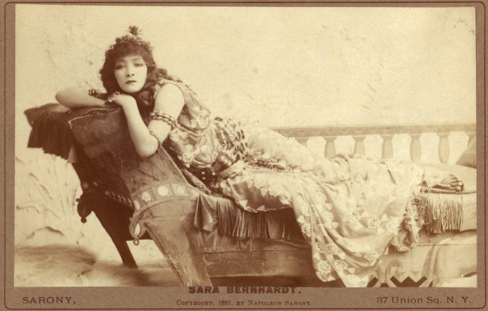 Harvard Theatre Collection - Sarah Bernhardt, Cleopatra, TC-2