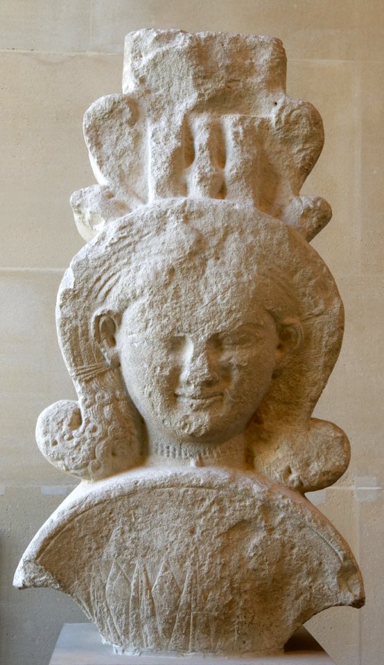 Hathoric capital Louvre AM2755