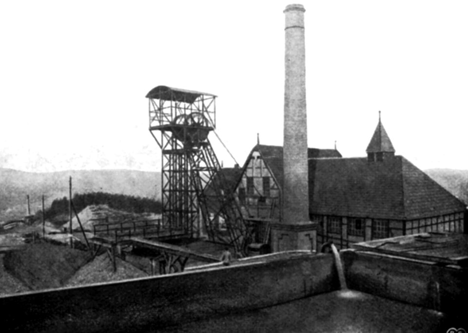 Hauptschacht Lüderich 1902