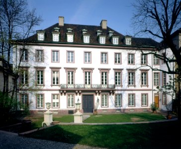 Haus zum Kirschgarten innenhof HMB