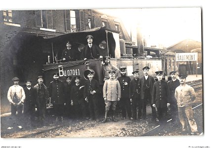 Hautmont - La gare et le train - présence Allemande (19 May 1915)