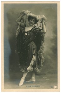 HASLAM, Miss W Étoile. 3. Alcazar d'été. Photo Waléry
