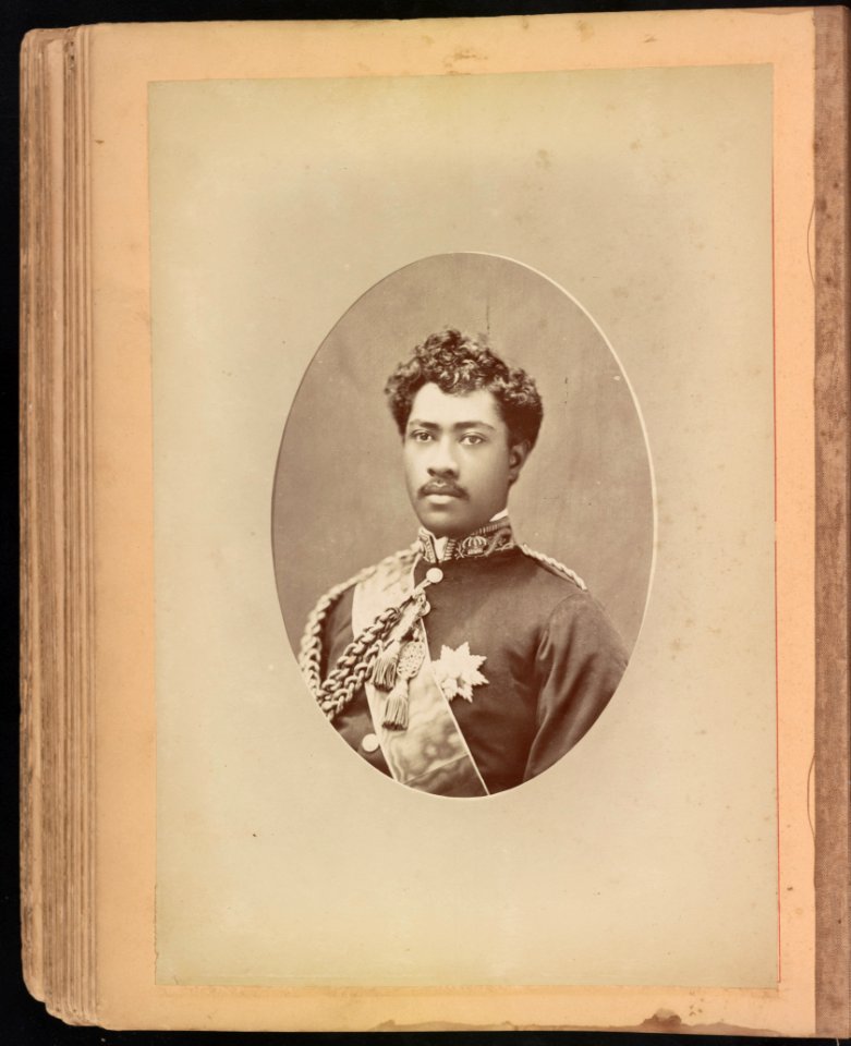 Hawaii album, p. 48, portrait of a man LCCN2016651982
