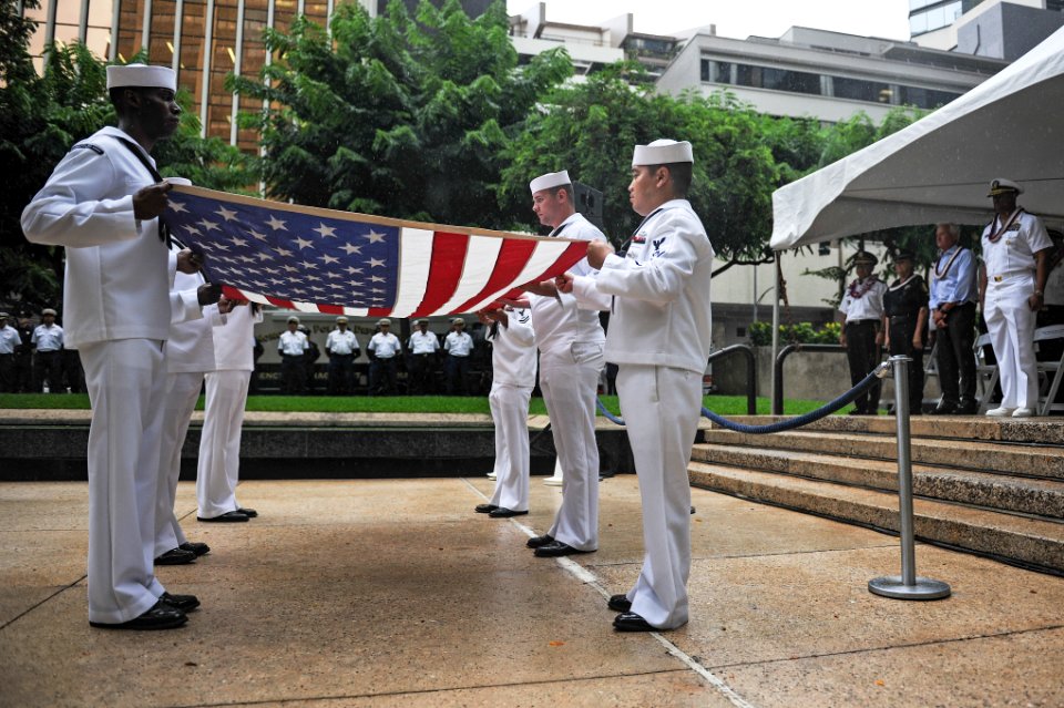 Hawaii remembers 9-11 150911-N-PA426-118