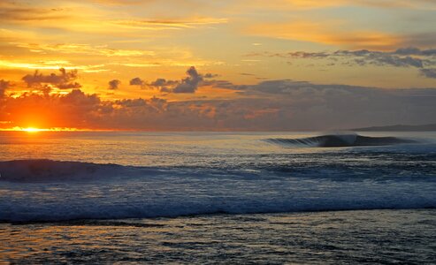 Dawn mar beach photo