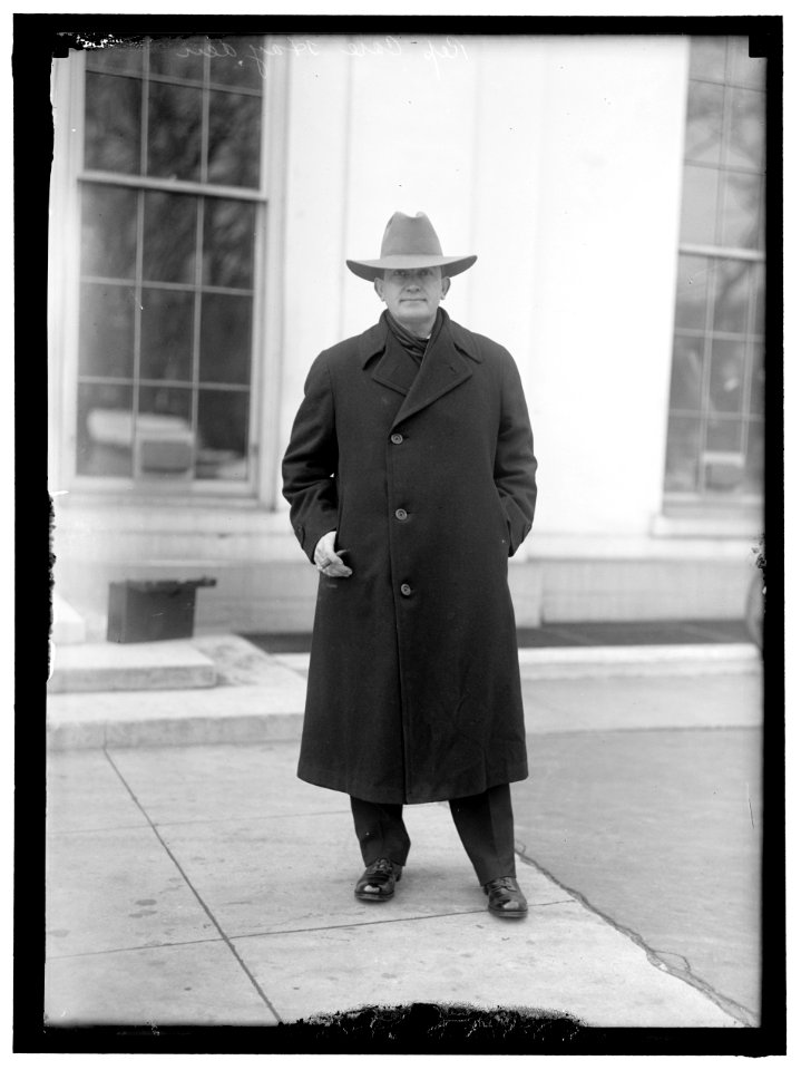HAYDEN, CARL. REP. FROM ARIZONA, 1912-1927; SENATOR, 1927- LCCN2016866105