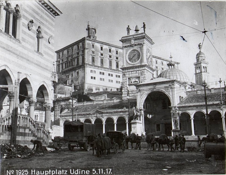 Hauptplatz Udine 5.11.17. (BildID 15610302)