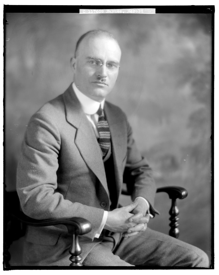 HAYNES, HEROLD LCCN2016862465