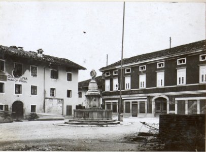 Hauptplatz in Tolmein (BildID 15597014)