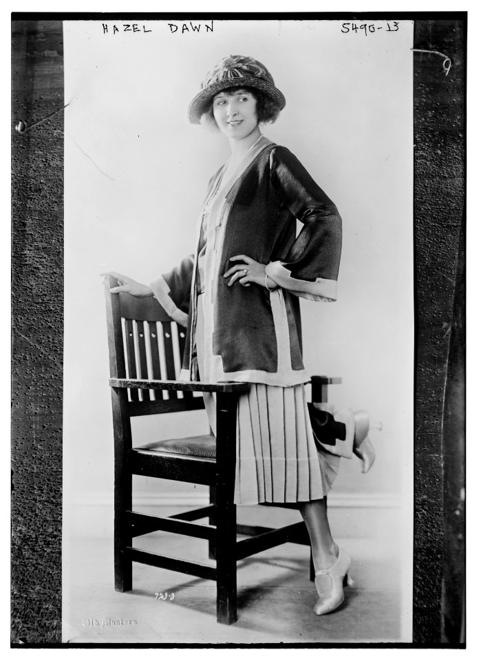 Hazel Dawn LCCN2014712796
