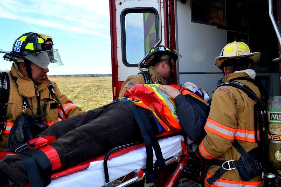 Hazmat response training exercise 130320-N-LN619-120