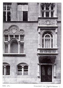 Haus Jägerhofstraße 7 in Düsseldorf, erbaut Ende der 1880er Jahre von den Architekten Heinrich Joseph Kayser und Karl von Großheim, Eingangsbereich photo