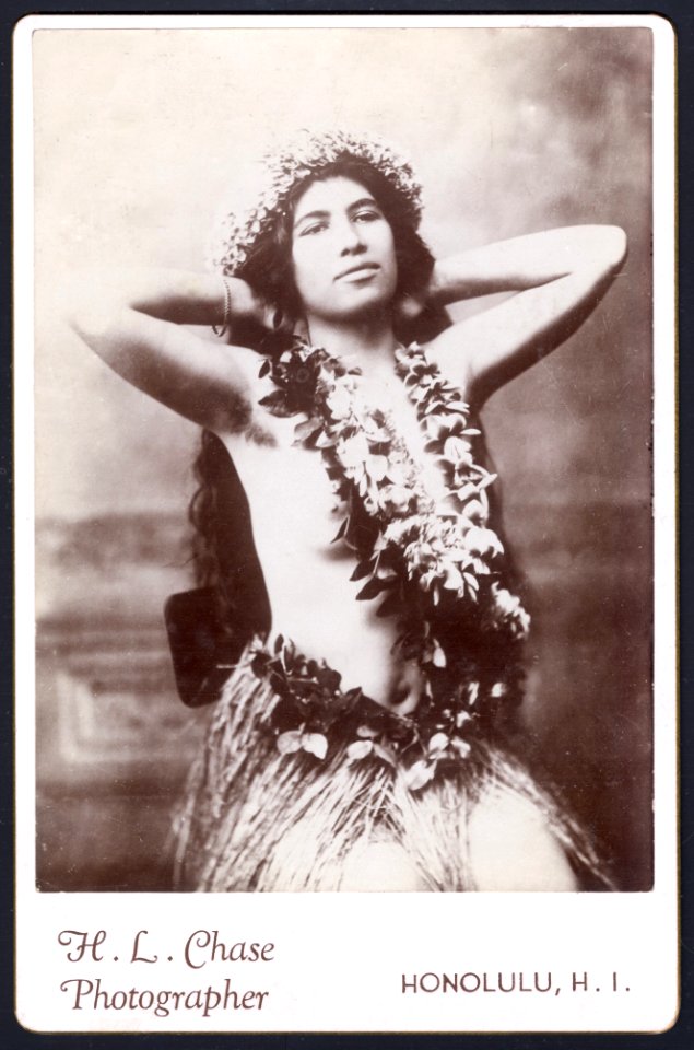 Hawaiian hula girl, photograph by Henry L. Chase, c. 1880s