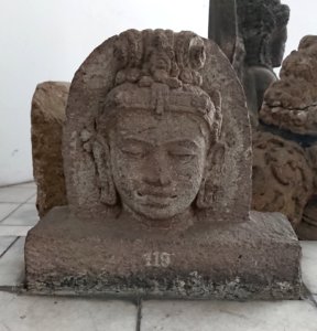 Head of Male Deity Statue 419