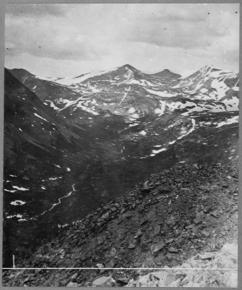 Head of Montgomery Gulch. Park County, Colorado - NARA - 517510