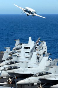 Hawkeye launches off USS Ronald Reagan DVIDS159960